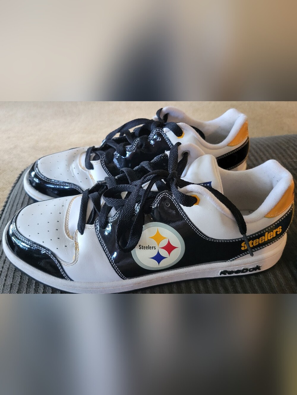 Reebok Men's NFL PITTSBURGH STEELERS White & Black Sneakers with Yellow RARE